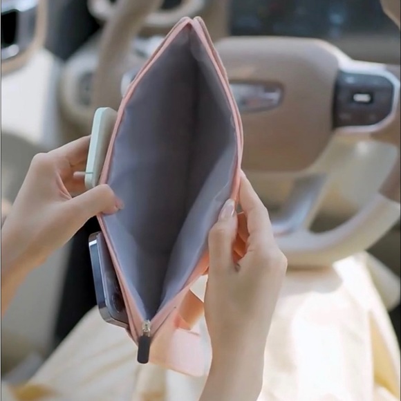 Hello Kitty organizer, storage car black color - Picture 5 of 9